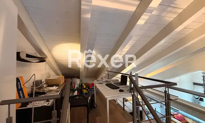 Rexer-vercelli-Loft-su-due-livelli-di-design-con-finiture-di-pregio-Altro