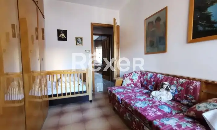 Rexer-Crotone-Appartamento-con-garage-e-doppi-servizi-in-zona-semicentrale-Via-dei-Goti-Crotone-Altro
