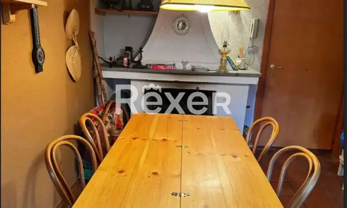 Rexer-Pizzoferrato-Accogliente-Mansarda-con-Camino-Soppalco-e-Box-Auto-Pronta-da-Abitare-Altro