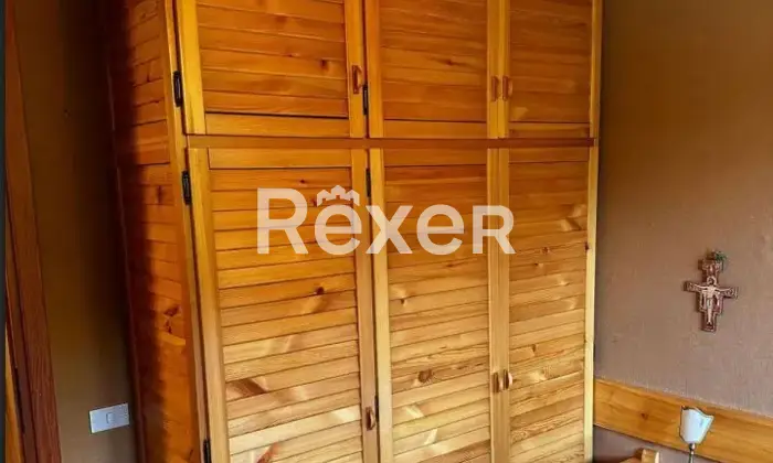 Rexer-Pizzoferrato-Accogliente-Mansarda-con-Camino-Soppalco-e-Box-Auto-Pronta-da-Abitare-Altro