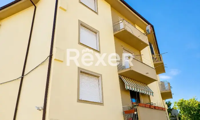 Rexer-Aulla-Trilocale-luminoso-con-balconi-e-cantina-pronto-da-vivere-Altro