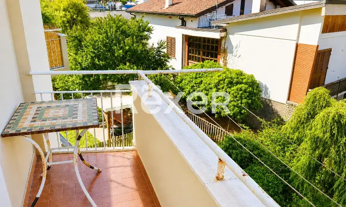 Rexer-Aulla-Trilocale-luminoso-con-balconi-e-cantina-pronto-da-vivere-Altro