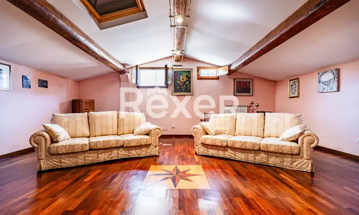Rexer-Bagno-a-Ripoli-Appartamento-in-villa-depoca-del-in-contesto-unico-e-di-pregio-Altro