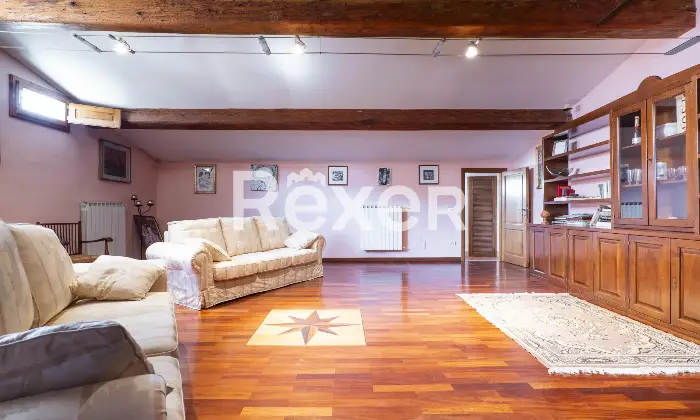 Rexer-Bagno-a-Ripoli-Appartamento-in-villa-depoca-panoramico-sulle-colline-Altro