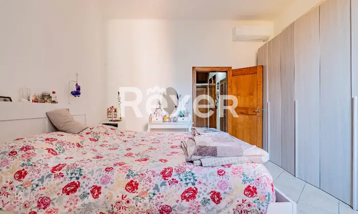 Rexer-Firenze-Ampio-bilocale-con-balcone-ultimo-piano-sottotetto-praticabile-Altro