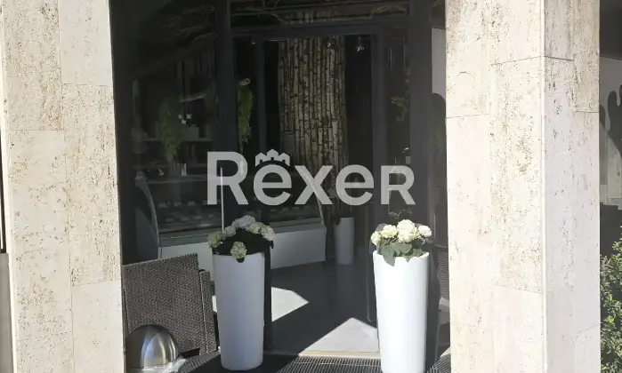 Rexer-Rovigo-Locale-commerciale-in-vendita-in-Corso-del-Popolo-a-Rovigo-Altro