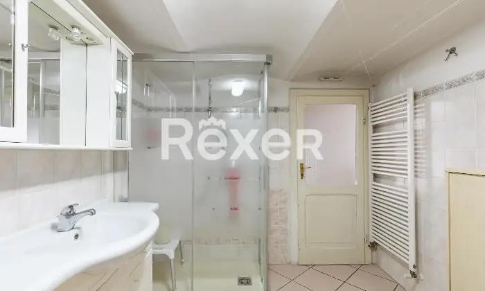 Rexer-Bologna-Appartamento-in-centro-con-cantina-Altro