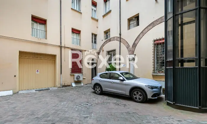 Rexer-Bologna-Appartamento-in-centro-con-cantina-Altro