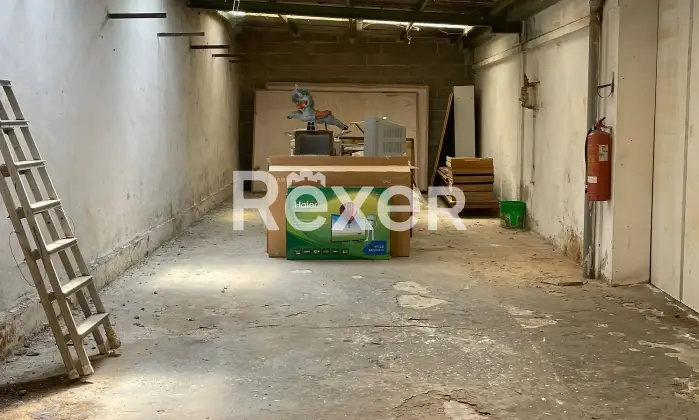 Rexer-Pesaro-Locale-mq-fronte-strada-Altro