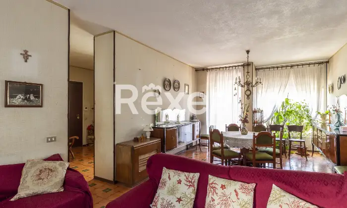 Rexer-Pesaro-Appartamento-luminoso-con-garage-vicino-al-centro-Altro