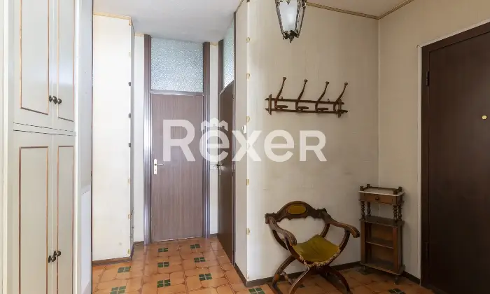 Rexer-Pesaro-Appartamento-luminoso-con-garage-vicino-al-centro-Altro