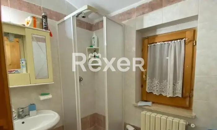 Rexer-Taverna-Villetta-in-vendita-in-Villaggio-Racise-a-Taverna-Altro