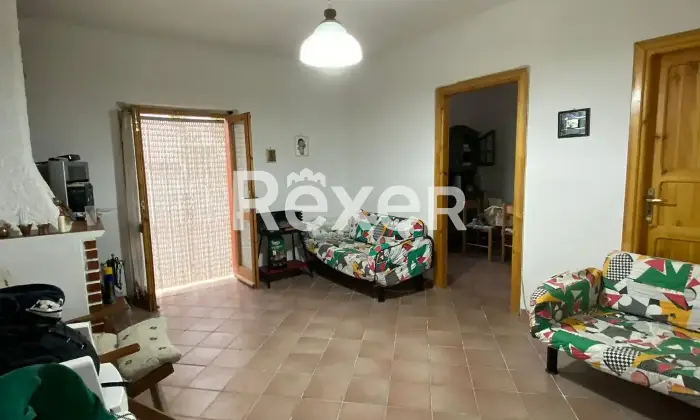 Rexer-Taverna-Villetta-in-vendita-in-Villaggio-Racise-a-Taverna-Altro