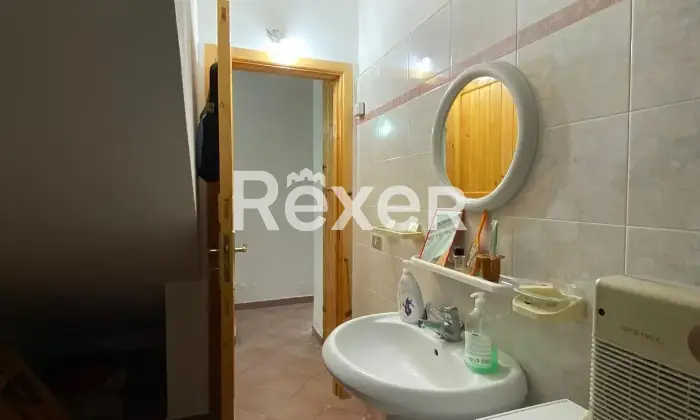 Rexer-Taverna-Villetta-in-vendita-in-Villaggio-Racise-a-Taverna-Altro