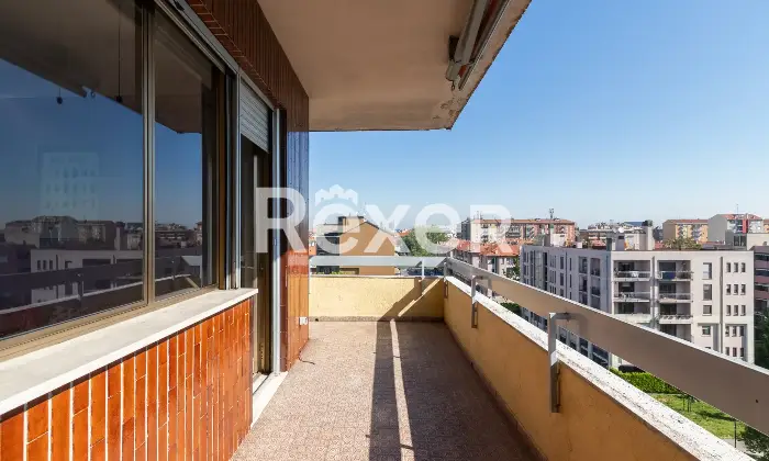 Rexer-Milano-Tre-locali-lastrico-solare-e-cantina-Altro