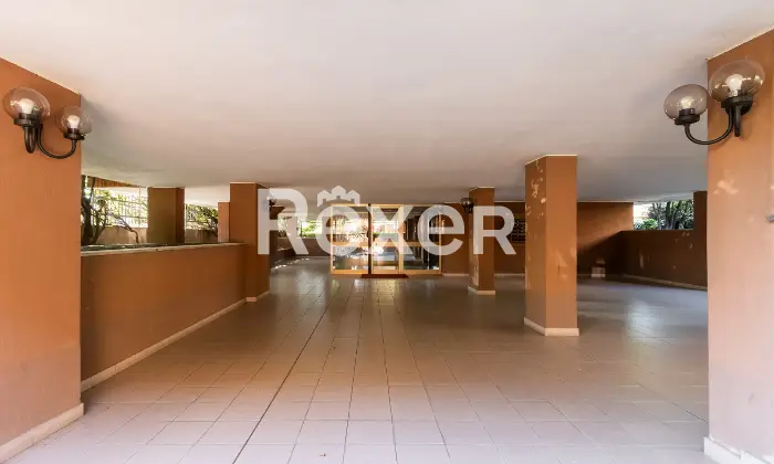 Rexer-Milano-Tre-locali-lastrico-solare-e-cantina-Altro