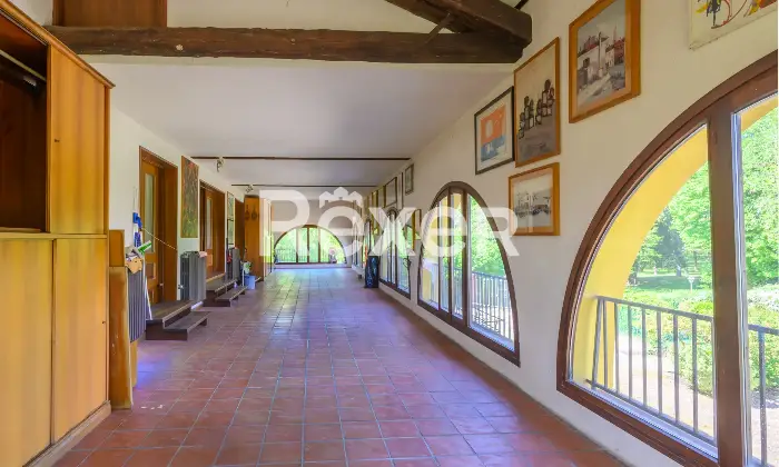 Rexer-Venezia-Villa-tra-Terra-e-Laguna-Altro