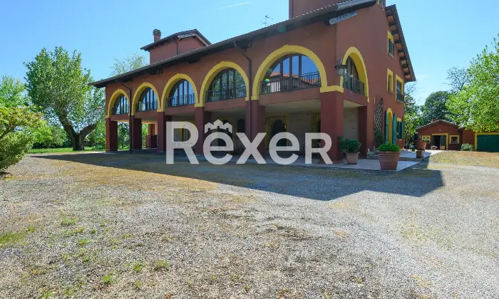 Rexer-Venezia-Villa-tra-Terra-e-Laguna-Altro