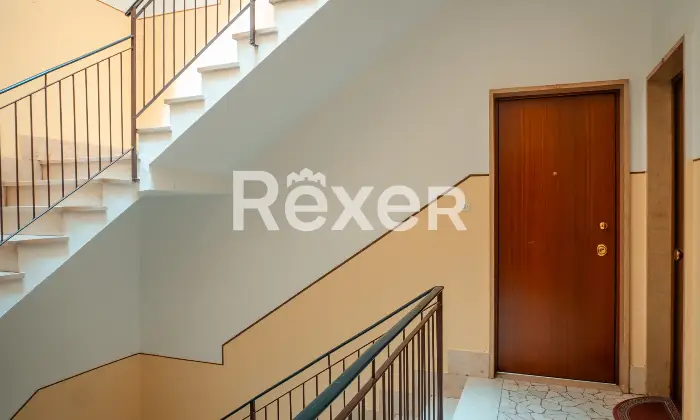 Rexer-Verona-Appartamento-al-secondo-piano-Altro