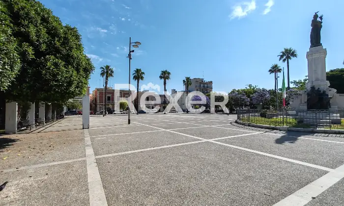Rexer-Bari-Trilocale-semindipendente-con-lastrico-solare-di-propriet-Altro