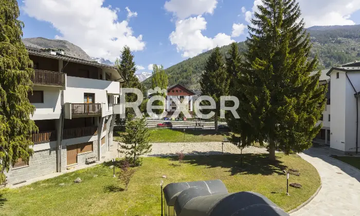 Rexer-Bardonecchia-Appartamento-con-terrazzo-e-box-auto-in-stabile-servito-da-portineria-Altro