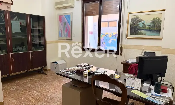 Rexer-Reggio-Calabria-Studio-A-con-cortile-privato-trasformabile-in-abitazione-piano-rialzato-Altro