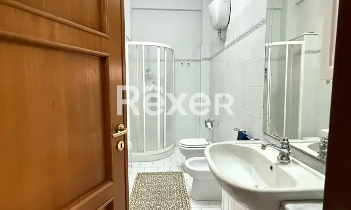Rexer-Reggio-Calabria-Studio-A-con-cortile-privato-trasformabile-in-abitazione-piano-rialzato-Altro