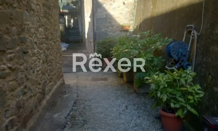 Rexer-Borgo-a-Mozzano-Casa-indipendente-Terrazzo