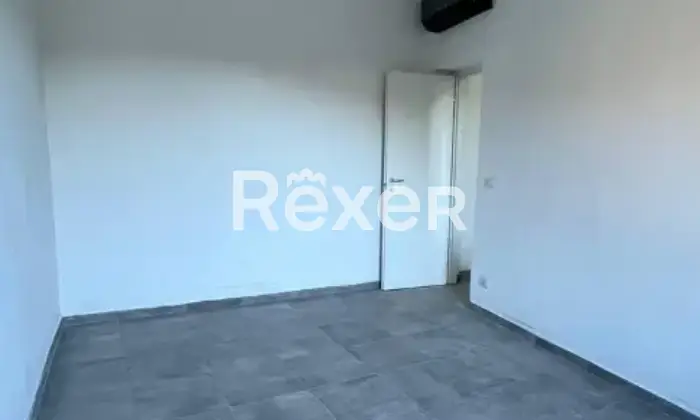Rexer-Borgo-a-Mozzano-Casa-a-reddito-Altro