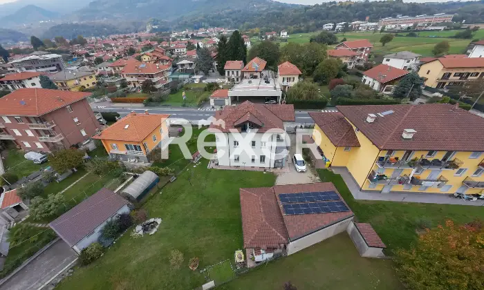 Rexer-Balangero-Casa-indipendente-bifamiliare-con-giardino-e-garage-Giardino