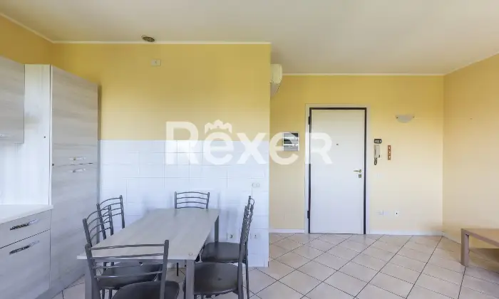 Rexer-Gabicce-Mare-Bilocale-con-balconcino-e-posto-auto-a-Gabicce-Mare-vicino-a-Cattolica-e-Pesaro-Altro