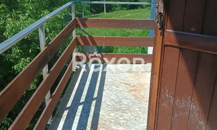Rexer-Pian-del-Tivano-Appartamento-con-vista-panoramica-e-balconata-Altro