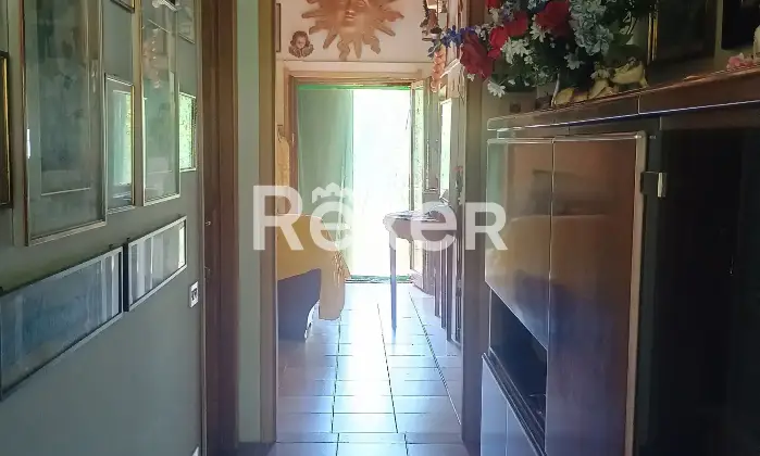 Rexer-Pian-del-Tivano-Appartamento-con-vista-panoramica-e-balconata-Altro