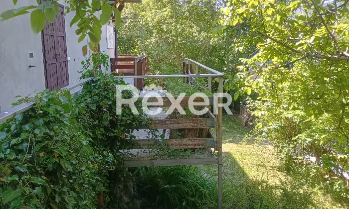 Rexer-Pian-del-Tivano-Appartamento-con-vista-panoramica-e-balconata-Altro