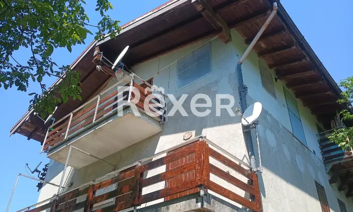 Rexer-Pian-del-Tivano-Appartamento-con-vista-panoramica-e-balconata-Altro