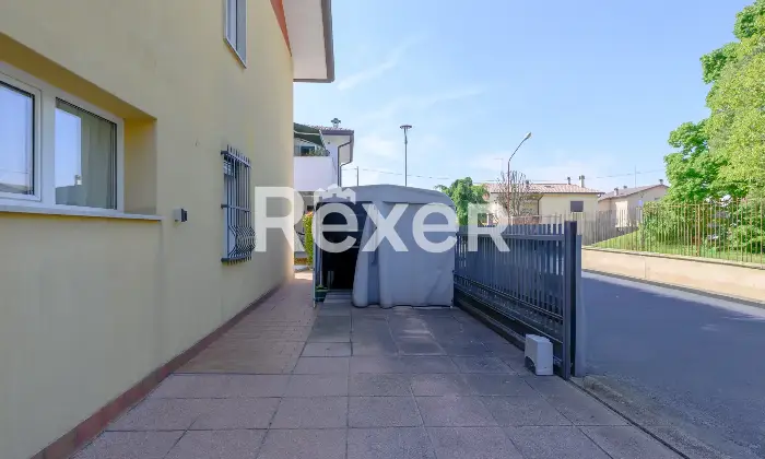 Rexer-Saccolongo-Villa-bifamiliare-con-due-unit-abitative-indipendenti-Altro