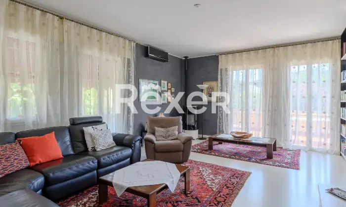 Rexer-Saccolongo-Villa-bifamiliare-con-due-unit-abitative-indipendenti-Altro