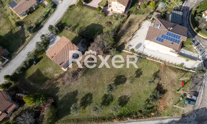 Rexer-Montottone-Casa-indipendente-con-corte-esclusiva-e-terreno-edificabile-vista-panoramica-Altro