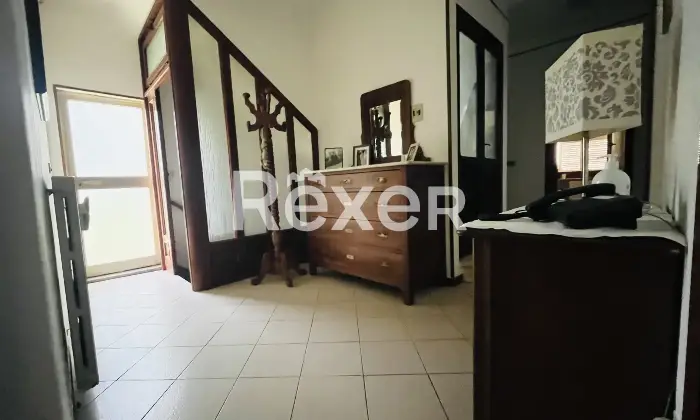 Rexer-Montottone-Casa-indipendente-con-corte-esclusiva-e-terreno-edificabile-vista-panoramica-Altro