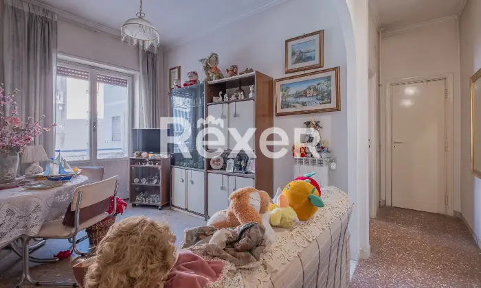Rexer-Roma-Bilocale-con-balcone-in-zona-Via-delle-Sette-Chiese-Altro