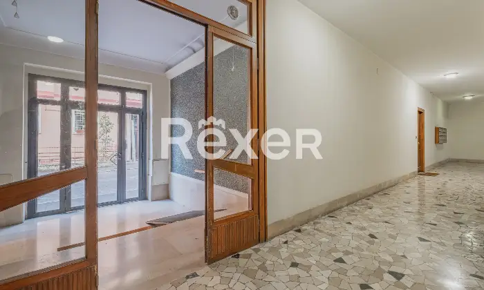 Rexer-Roma-Bilocale-con-balcone-in-zona-Via-delle-Sette-Chiese-Altro