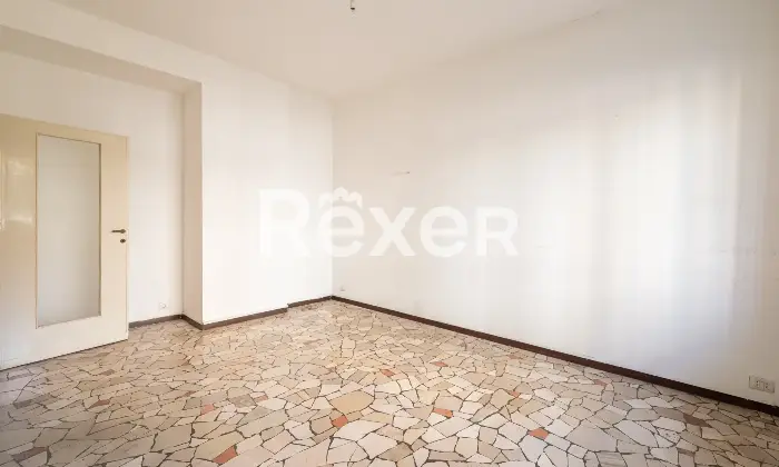 Rexer-Milano-Bilocale-con-cantina-Altro