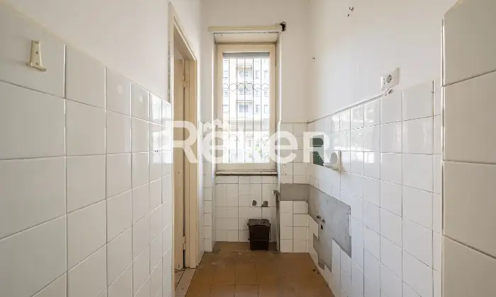 Rexer-Milano-Bilocale-con-cantina-Altro