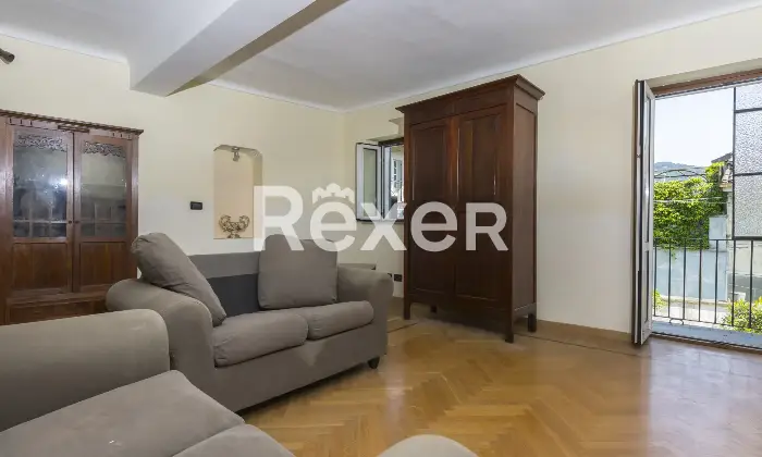Rexer-Torino-Villetta-semi-indipendente-con-giardino-privato-Altro