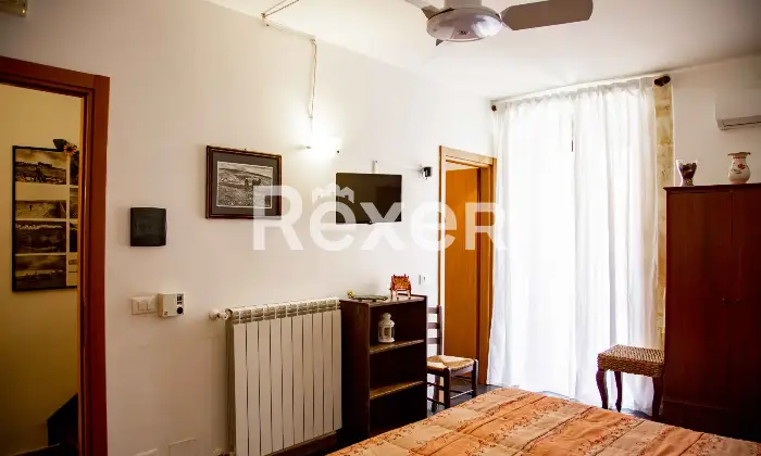 Rexer-Ragusa-Ampia-casa-storica-su-pi-livelli-Altro