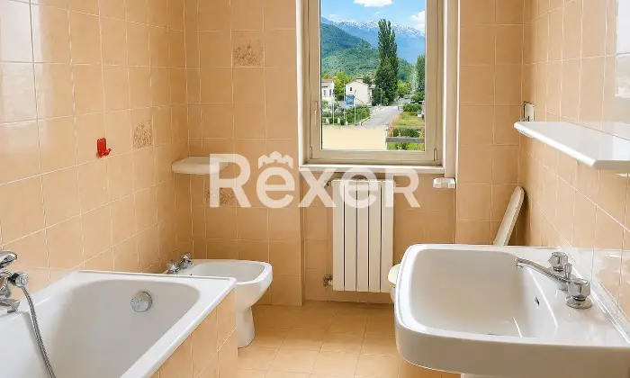 Rexer-Sulmona-Trilocale-con-doppi-servizi-balconi-e-garage-zona-ospedale-Sulmona-Altro
