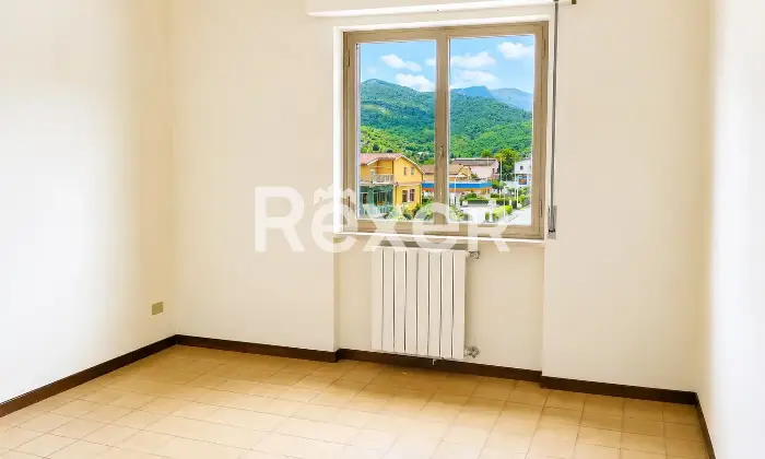 Rexer-Sulmona-Trilocale-con-doppi-servizi-balconi-e-garage-zona-ospedale-Sulmona-Altro