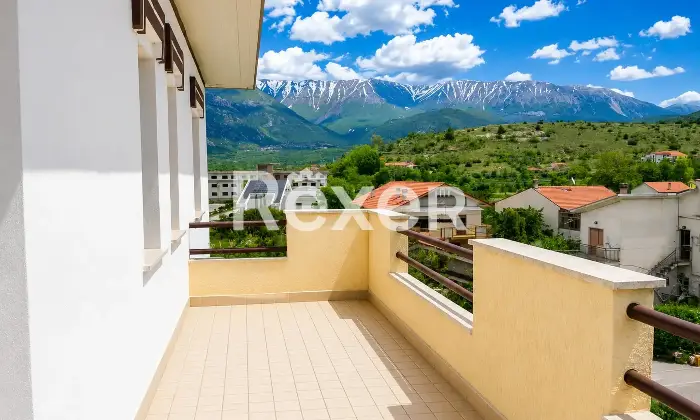 Rexer-Sulmona-Trilocale-con-doppi-servizi-balconi-e-garage-zona-ospedale-Sulmona-Altro