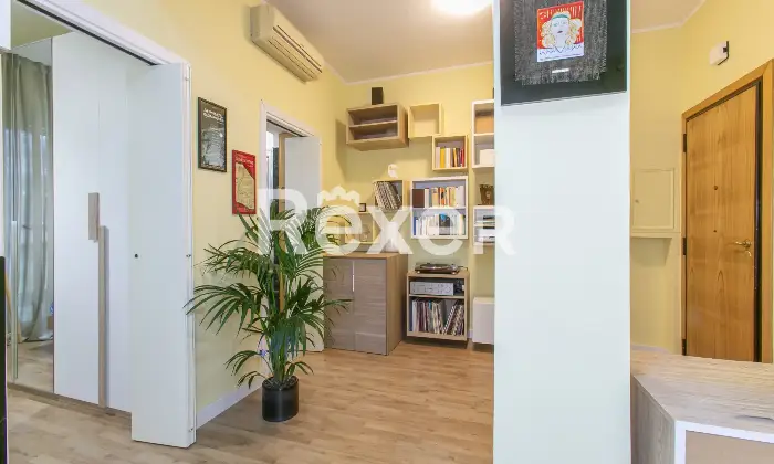 Rexer-Roma-Via-Portuense-appartamento-in-ottimo-stato-Altro