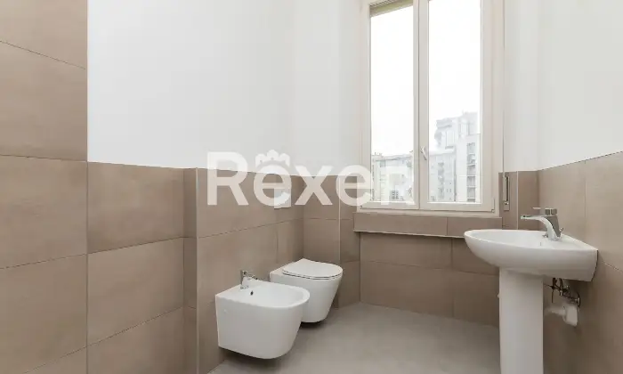 Rexer-Sesto-San-Giovanni-TRE-LOCALI-APPENA-RISTRUTTURATO-Altro